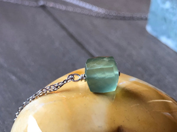 Green cube aventurine bead pendant necklace