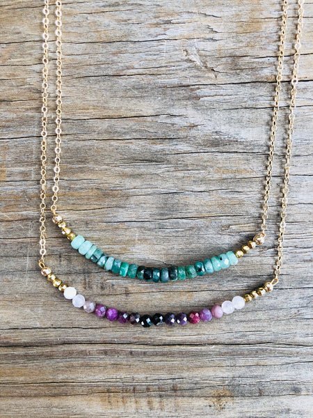 Gold chain ombré emerald necklace