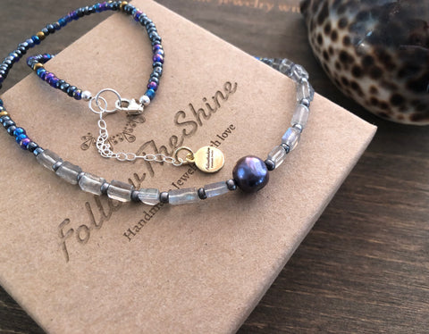 Purple pearl mermaid necklace