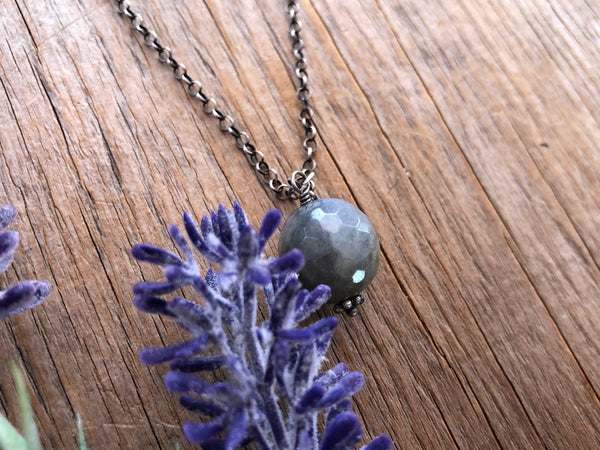 Labradorite pendant chain necklace