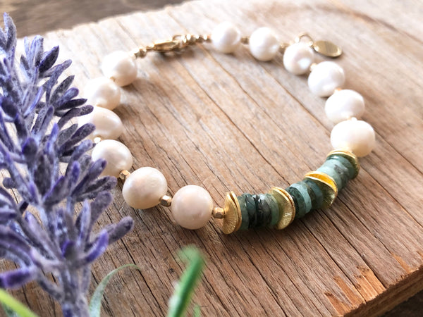 Emerald pearl mermaid bracelet