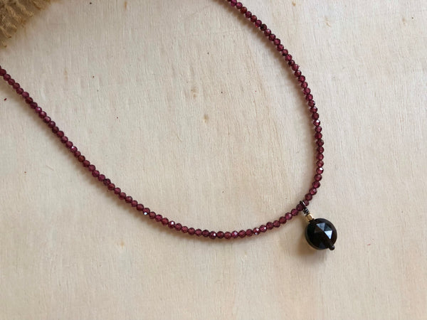 Garnet dainty choker with Smokey quartz