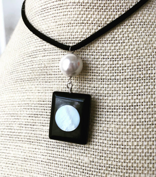 Buffalo horn pearl pendant necklace