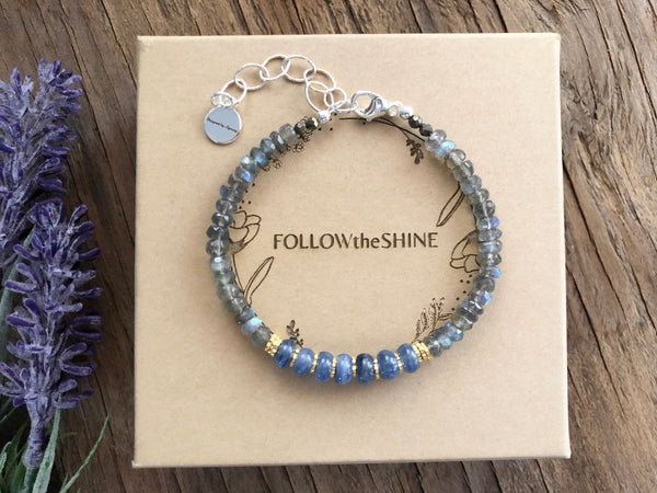 Blue ocean labradorite bracelet with kyanite