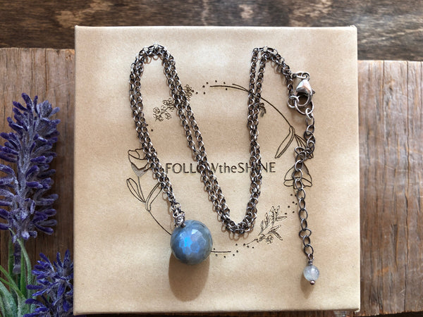 Labradorite pendant chain necklace