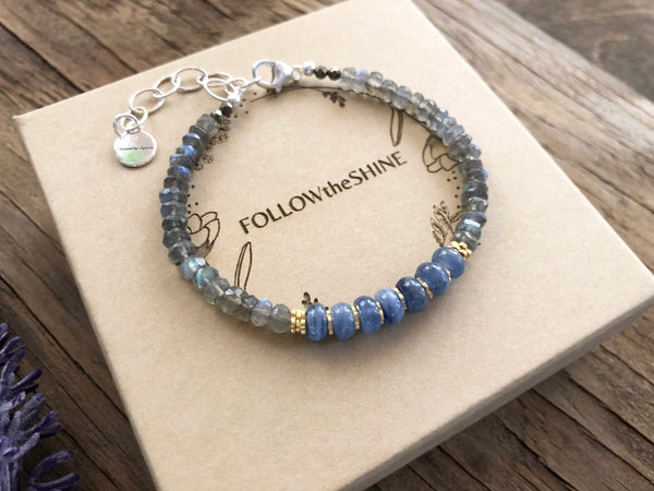 Blue ocean labradorite bracelet with kyanite