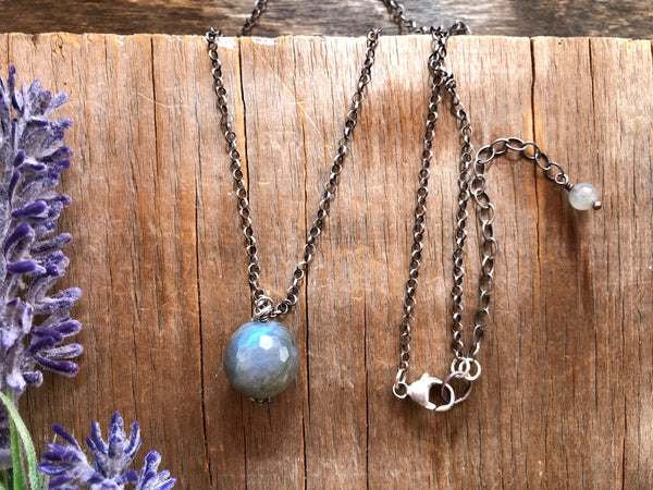 Labradorite pendant chain necklace