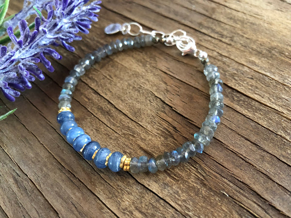 Blue ocean labradorite bracelet with kyanite